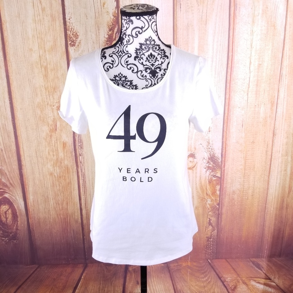 Chico's White "49 Years Bold" T-Shirt Size 0 (S)